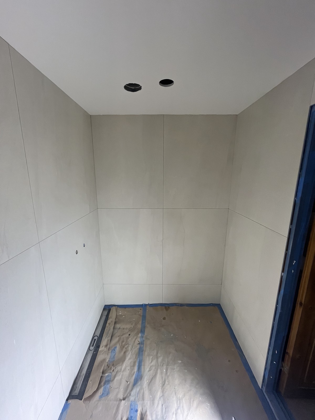 Plaaditud pindade vuukimine ja vuukide parandamine